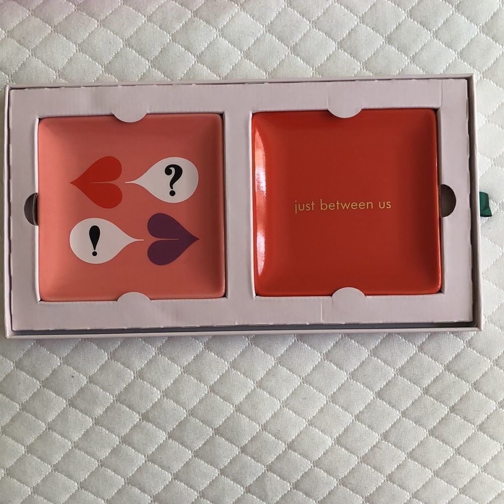 Kate Spade Jewelry Trays Sweet Talk/Just Between US NIB - Picture 3 of 8